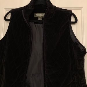 *SALE* Eddie Bauer Women’s Quilted Black Vest